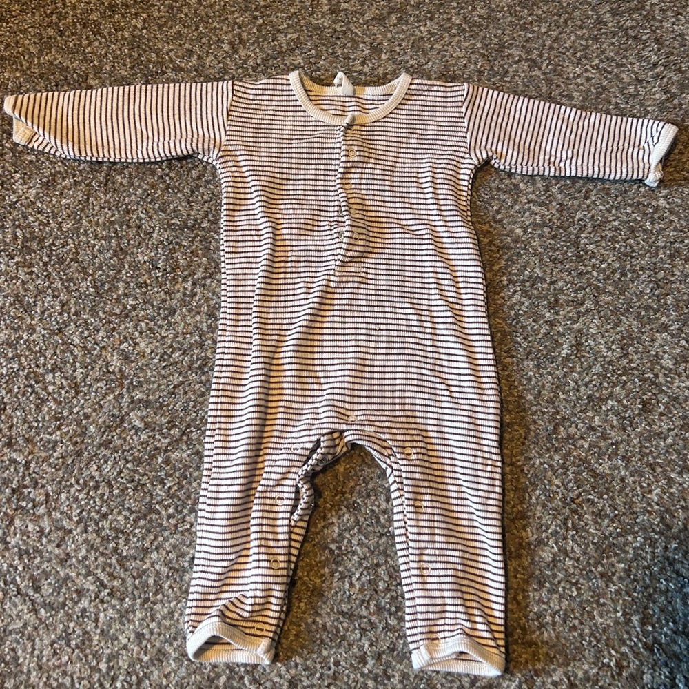 EUC Quincy Mae Pajamas, ribbed fabric, no flaws